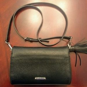 🚫 SOLD🚫Rebecca Minkoff Leather Crossbody Bag